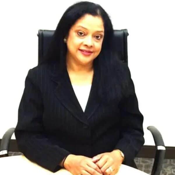 Headshot of Shikha Mittra, AIF®, CFP®, CMFC®, CRPS®, PPC®, RMA®, CEPA®, MBA